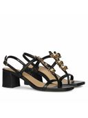 Black color option, Currently selected