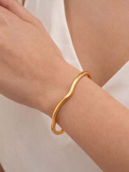 White Lies - Fluid Cuff Gold