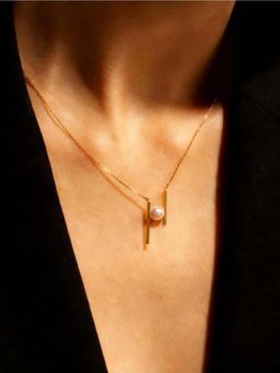 White Lies - Pearl Axis Necklace