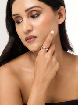 White Lies - Lava Ring Silver