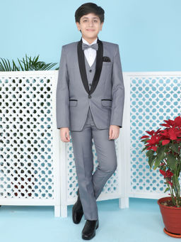 Jeetethnics - Boys Grey Coat Suit Set With Waistcoat Shirt And Trousers (Set of 5)