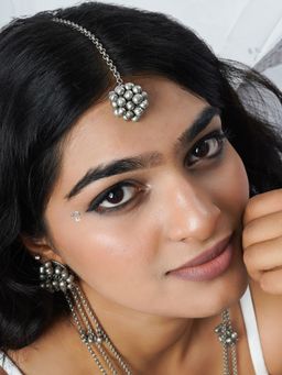 Teejh - Sumi Silver Oxidised Ghungroo Maang Tikka