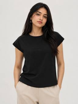 Tikhi Imli - White Solid Capsleeve Casual T-shirt
