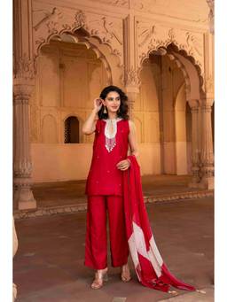 BAHAARA BY DIVYA NARULA - Fuchsia Short Kurta & Pant With Dupatta