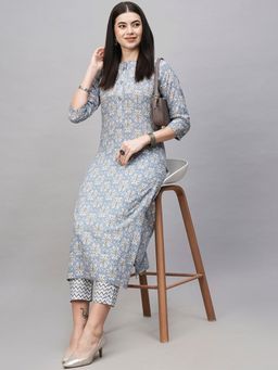 Gahan - Womens Grey Rayon Blend Printed Kurta with Pant
