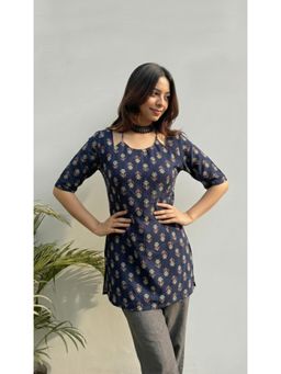 Gahan - Womens Navy Blue Rayon Blend Printed Straight Kurti
