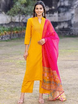 Gahan - Womens Yellow Rayon Blend Kurta with Pant & Dupatta