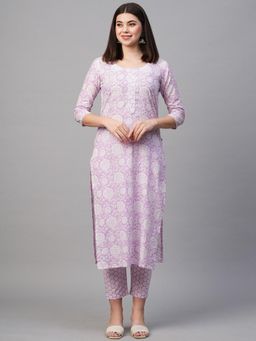 Gahan - Womens Purple Rayon Blend Printed Kurta with Pant