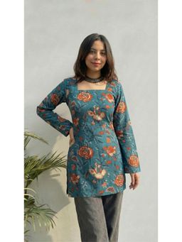 Gahan - Womens Rama Green Rayon Blend Printed Straight Kurti