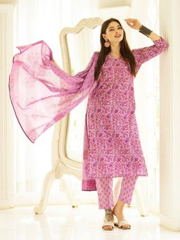 Gahan - Womens Purple Rayon Blend Printed Kurta with Pant & Dupatta