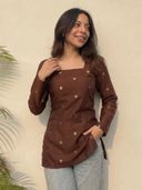 Brown color option, Sold out, Currently selected