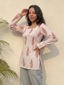 Peach color option, Currently selected