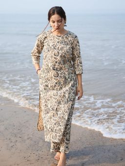 Gahan - Womens Cream Rayon Blend Printed Kurta with Pant