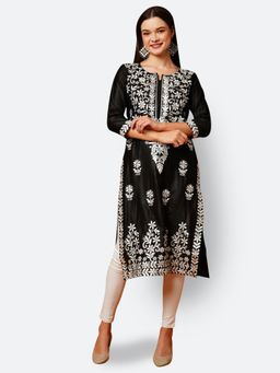 Gahan - Womens Black Rayon Blend Embroidery Kurta