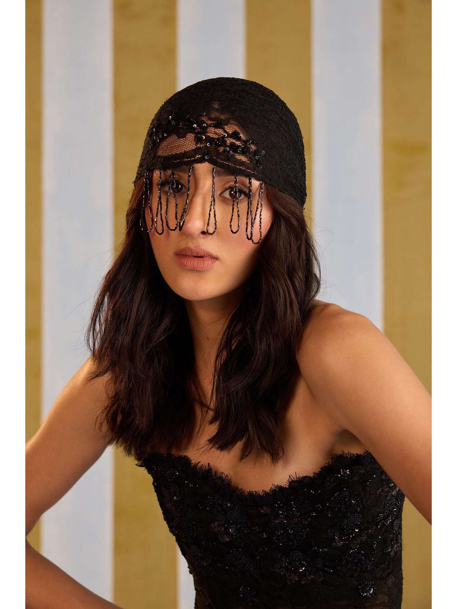 Black Sippin鈥?Embellished Strapless Stitched Corset