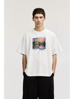 MISCHIEF MONKEY - White Graphic Printed T-Shirt