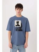 Blue color option, Currently selected