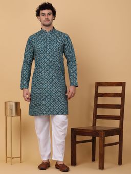 Kraft India - Men Green Cotton Ethnic Printed Kurta with Pyjamas (Set of 2)