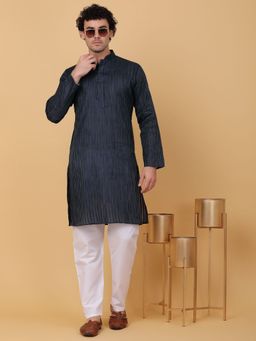 Kraft India - Men Navy Blue Stripes Pure Cotton Kurta with Pyjamas (Set of 2)