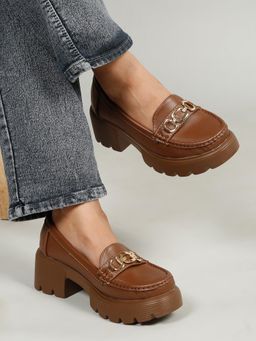 Flat n Heels - Women Brown Loafers