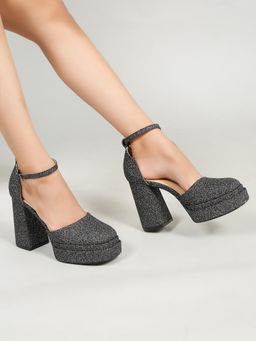 Flat n Heels - Women Black Pumps