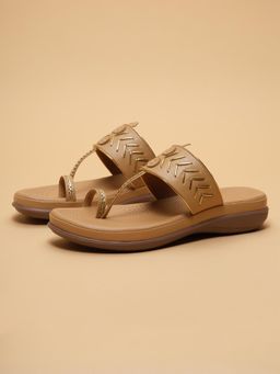 ERIDANI - Vihara Beige Braided Kolhapuris