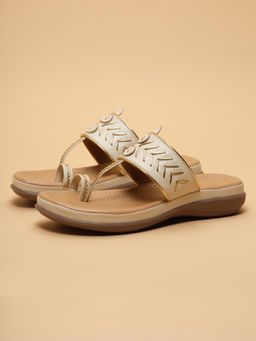 ERIDANI - Vihara Off White Braided Kolhapuris