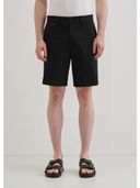 Black color option, Currently selected