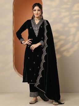 Libas Art - Embroidered Velvet Straight Kurta Pant with Dupatta