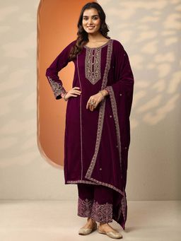 Libas Art - Embroidered Velvet Straight Kurta Pant with Dupatta