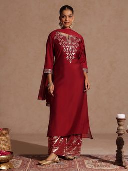 Janasya - Women'S Maroon Embroidered Straight Kurta Pant with Dupatta