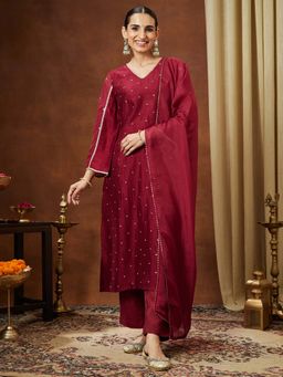 Janasya - Women'S Maroon Embellished Kurta Pant with Dupatta