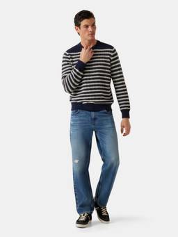 Guess - Men Damon Eco Frontera Solid Relaxed Fit Denim Jeans