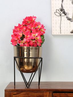 At Home by Nilkamal - Metal Planter with Stand||22 x 31.5 cm|Black & Gold