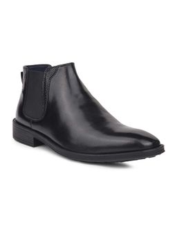 Bata - Black Casual Boots - Stylish, Comfortable Footwear for Everyday Adventures