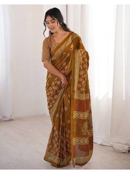 Nyri - Dusty Mustard Printed Cotton Ready To Wear Saree