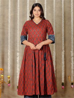 ARAMYA - Red Soft Cotton Floral Print Kurta