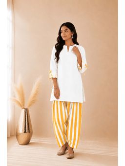 DEASHA INDIA - Shifa Yellow Striped White Kurti with Salwar Pant