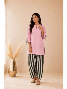 DEASHA INDIA - Zora Pink Striped Kurti with Salwar Pant