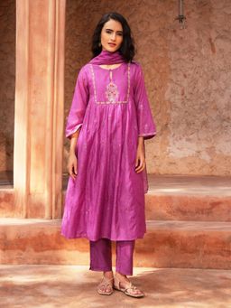 Indisangam - Purple Embroidery Chanderi Kurta Pant With Dupatta