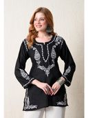 Black color option, Sold out, Currently selected