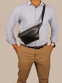 The House Of Ganges - Black Pu Solid Crossbody