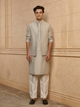 TASVA - Green Embroidered Polyester Kurta with Jacket and Pyjama