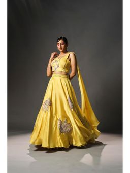 ISHA GUPTA TAYAL - Yellow Daffodil Women Embroidered Choli With Attached Dupatta And Lehenga