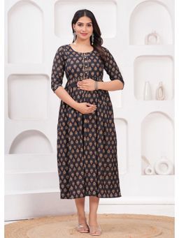 UrbanRang - Black Ikat Flared Dress