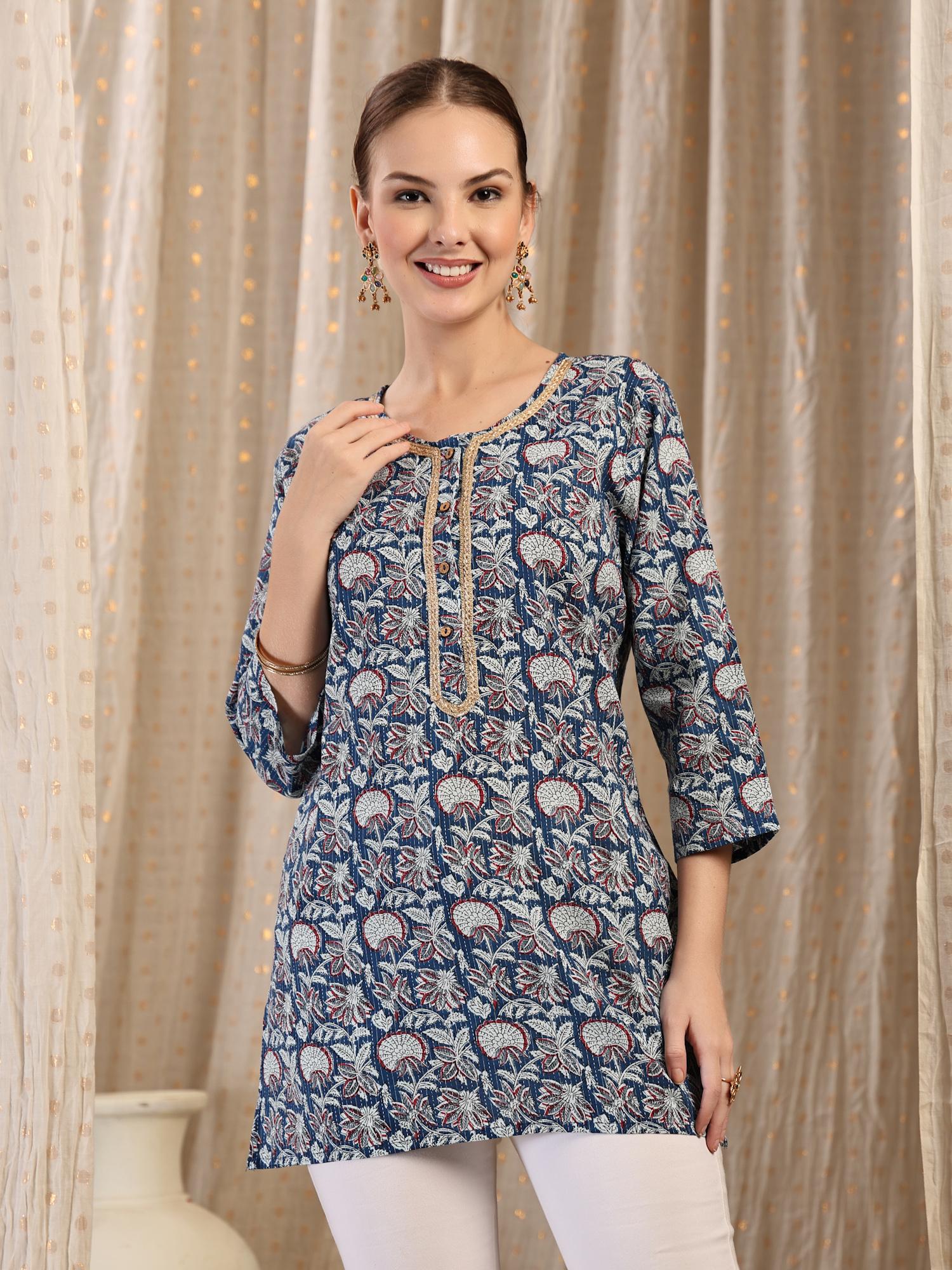 zelena Blue Cotton Zipless Maternity Feeding Top - Embroidered Neck-picture-15