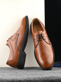 CLOG LONDON - Men Tan Formal Derbies