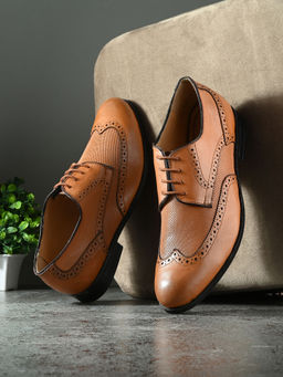 CLOG LONDON - Men Tan Formal Derbies