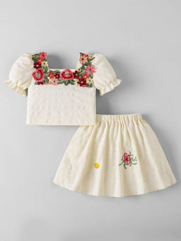 Hopscotch - Floral Lace Top And Skirt Cream