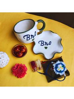 TheYUGO - Embroidered Handmade Rakhi With Bro Mug